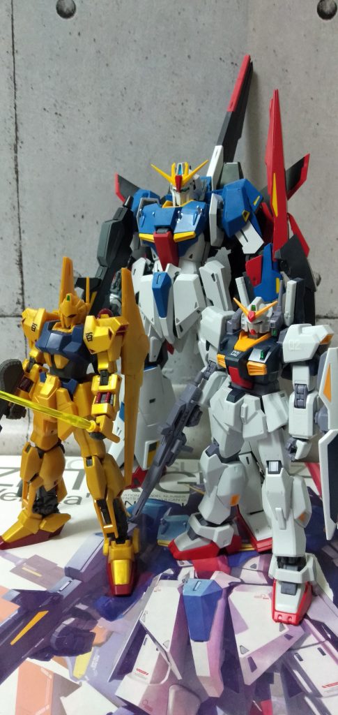 Z!と愉快なＨＧの仲間たち！某リサイクルショップにリックディアス(クワトロバジーナ)が有りましたが４０００円税抜価格でしたので私の中では高かったのでなかまになりたそうに見てきましたが丁重にお断りしました(ToT)