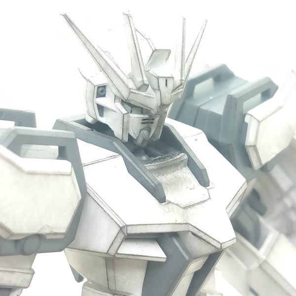 ストライクガンダム[ ペインティングモデル]