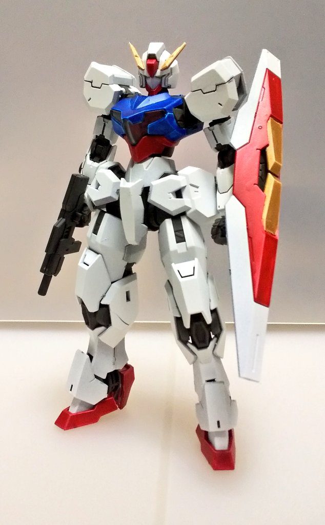 エールストライクガンヴォルヴァ–3枚目/制作者：やっさん