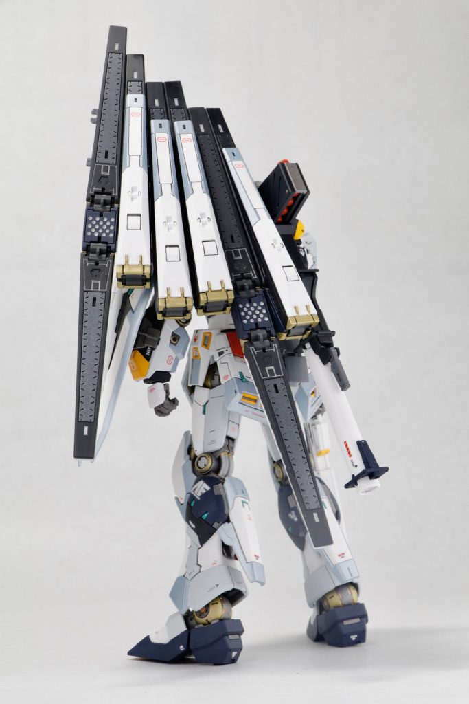 νガンダム　–3枚目/制作者：Tanian