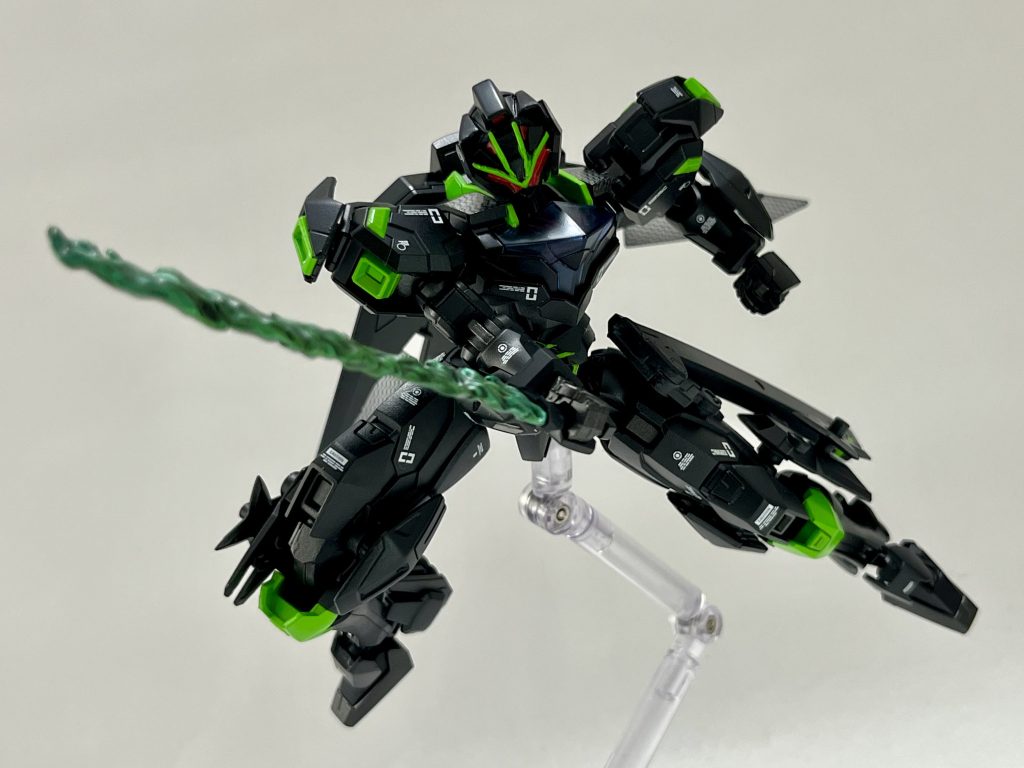 『BUJIN SWORD STRIKE ! 』刀はFAGアヤツキの刀をほぼそのまま使っているので、エフェクトありの状態にもできます