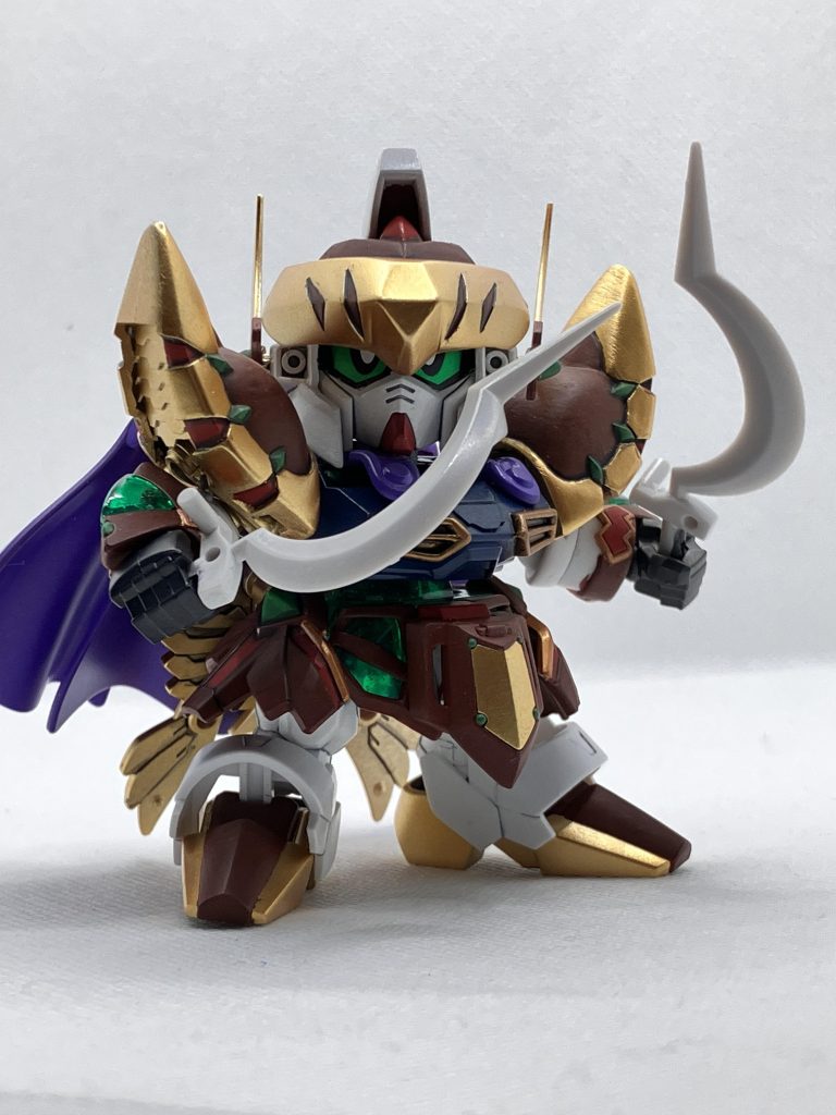 武器は二刀流のショーテル