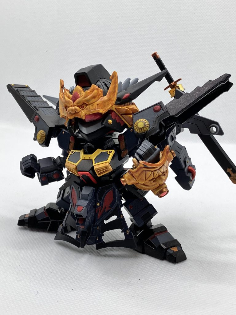 体術も使いこなす