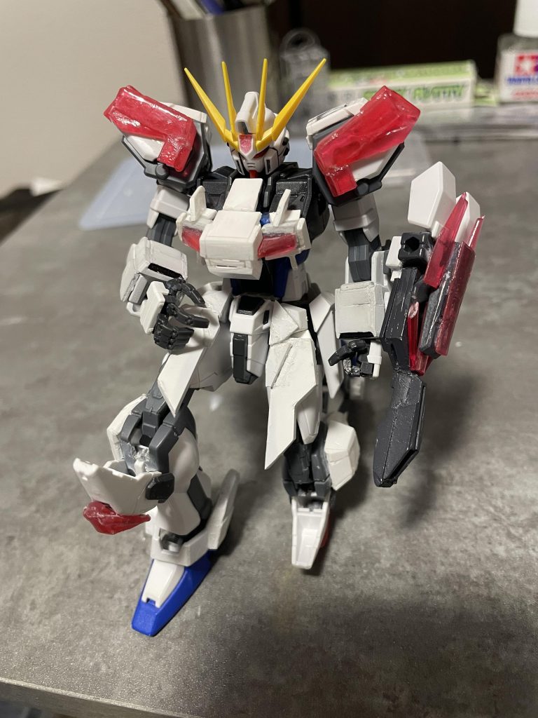 膝立ちができないと満足できないマンなので、腕と脚はエクスギャラクシーのをまんま引き継いでますが、膝部分は新たに新造しました。