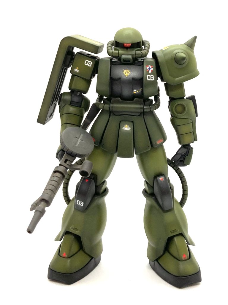 リバイブ版 シャア専用ザクⅡが発売される遥か前…  まだ、旧のほうのHGUC 量産型ザクⅡしかなかった時のものです。