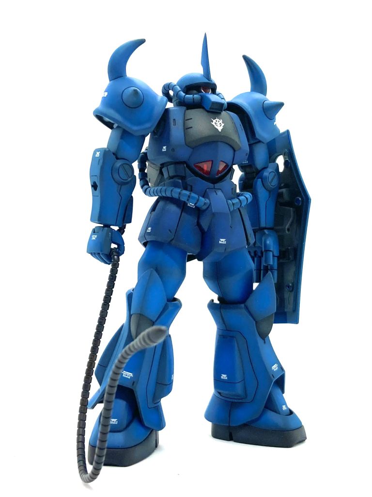 塗装は手元にあった「青」で塗りました😅