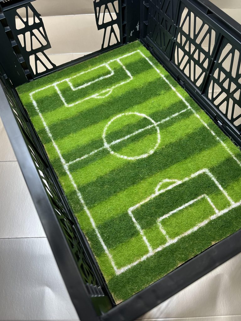 100均にあるプラスチックコンテナを塗装!