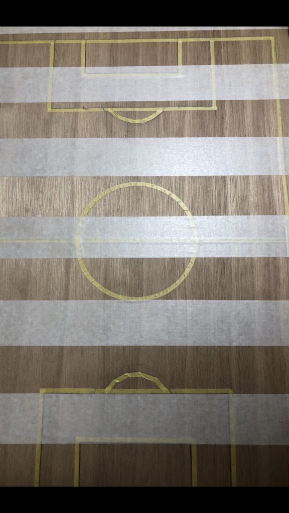 ホームセンターでベニヤ板を購入しグラウンド作り!