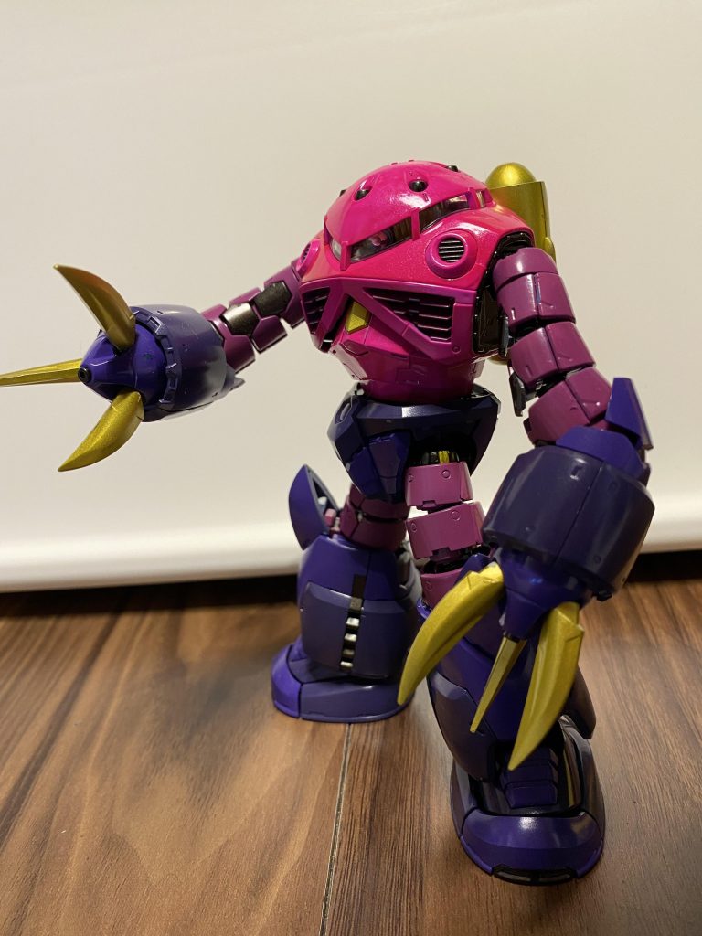 何か悪役に居そう。