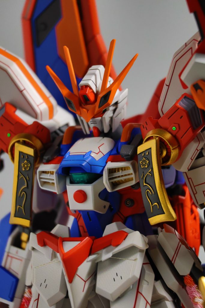 細部3胸部のコレ、気付きました?実は日本国旗の日の丸をイメージしています!