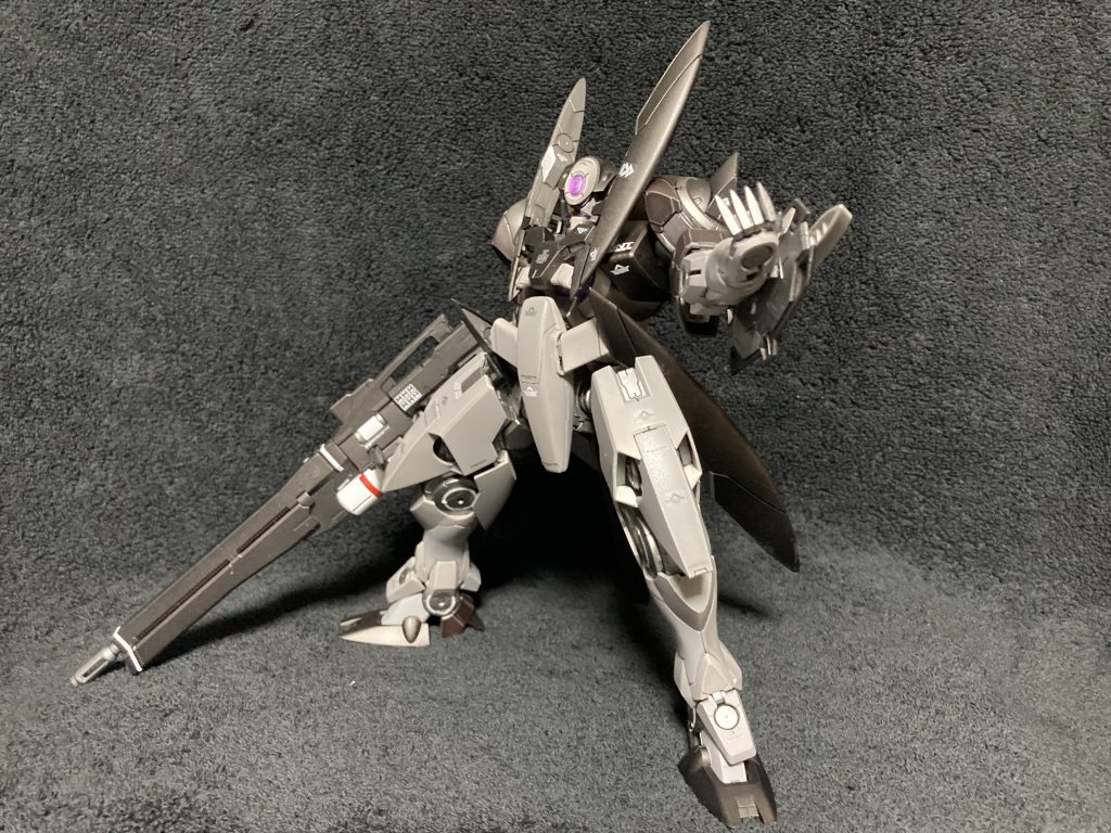 ポージングその２ツメが良い感じです。