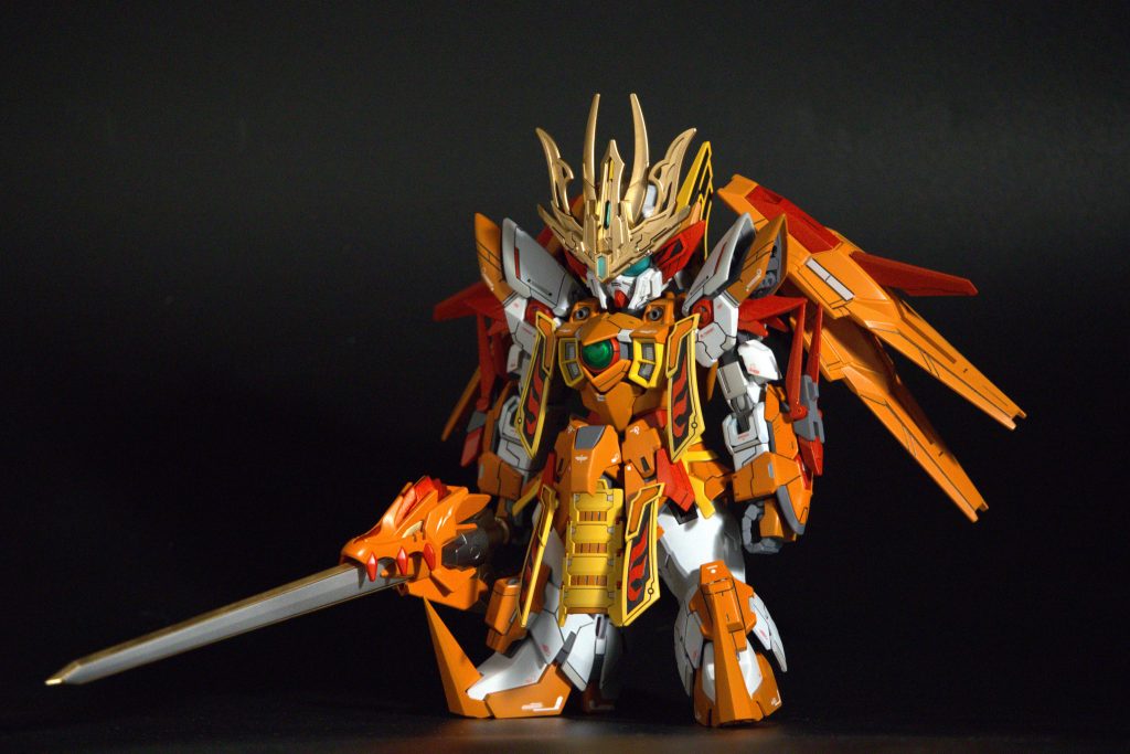 呂布軍に対抗するべく魏、蜀、呉が手を組んだ際に劉備ユニコーンから龍の装飾が施された秘宝剣を授かった曹操ウイングは最前線で猛威を奮う……そんな設定です。