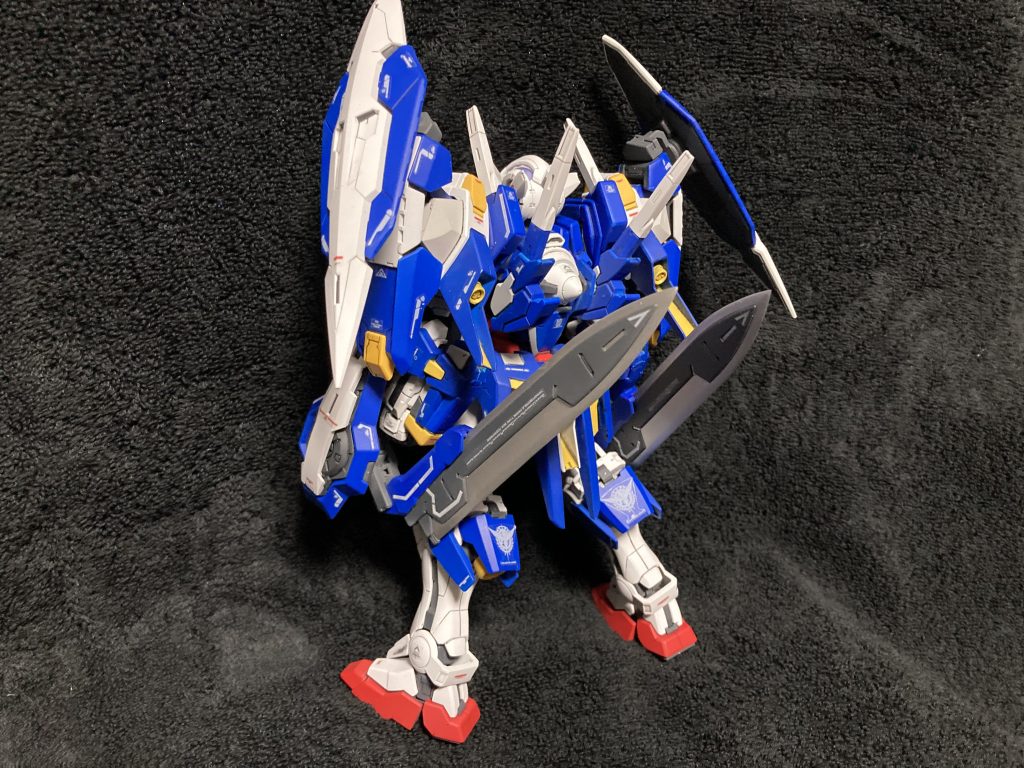 フル装備で後ろから。アヴァランチはやはり後ろ姿がセクシーで良いです。