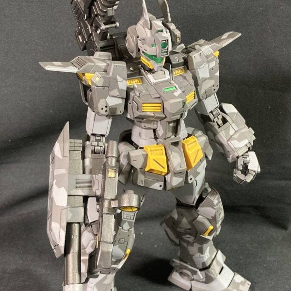 MG1/100ジム・タービュレンス　迷彩塗装