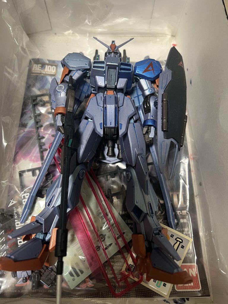 またまたほこりまみれの箱たちをかきわけて、出してきました☺️