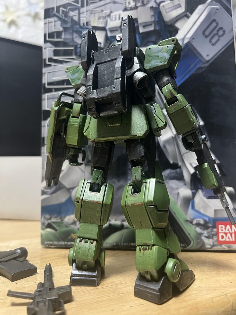 武器箱は、、、どこに？　どっかにあるでしょう、、、