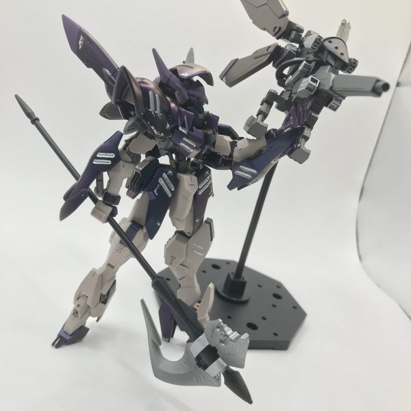 ガンダムグレモリードローン装備