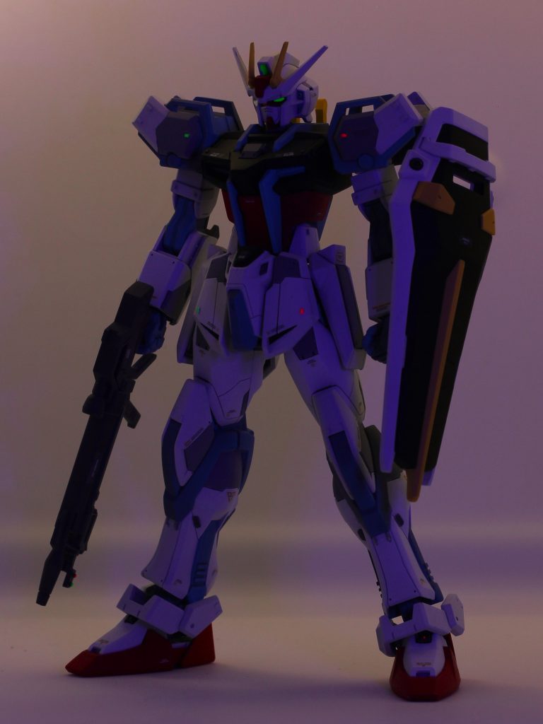 フラットストライク–9枚目/制作者：どんぶり