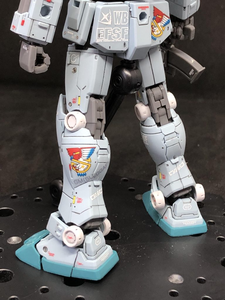 【成形色仕上げ】スレッガー大尉専用ジム–4枚目/制作者:ひょろすけ