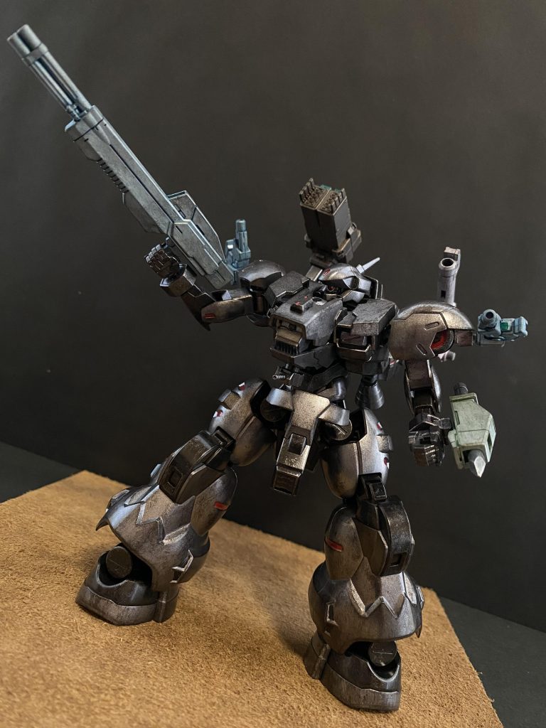 MISSION  48B    テロリスト排除CLIENT   グラスレー・ディフェンス・システム目標 敵勢力の排除報酬 140000cr 報酬の増減あり 我が社の保有する、パンランチ工業地帯が、テロリストに襲撃、占拠された。現在、テロリスト達は工業地帯内に潜伏しているようだ。レイヴンには、潜伏している敵勢力の排除をお願いしたい。工業地帯には民間の施設も多いことから、民間施設への被弾は最小限にしてもらいたい。君になら出来るだろう。よろしく頼む。ミッション概要 民間施設への被弾に注意しながら戦わなくてはならない難しいミッション。施設の被弾率が80%を超えるとミッション失敗となってしまう。被弾の可能性がある所では、肩のパルスライフルと、左腕のパイルバンカーで。被弾の心配がない場所では、ショットガンで一気に撃破していくようにしよう。ビットミサイルは敵のみを攻撃する為、奥の手だ。