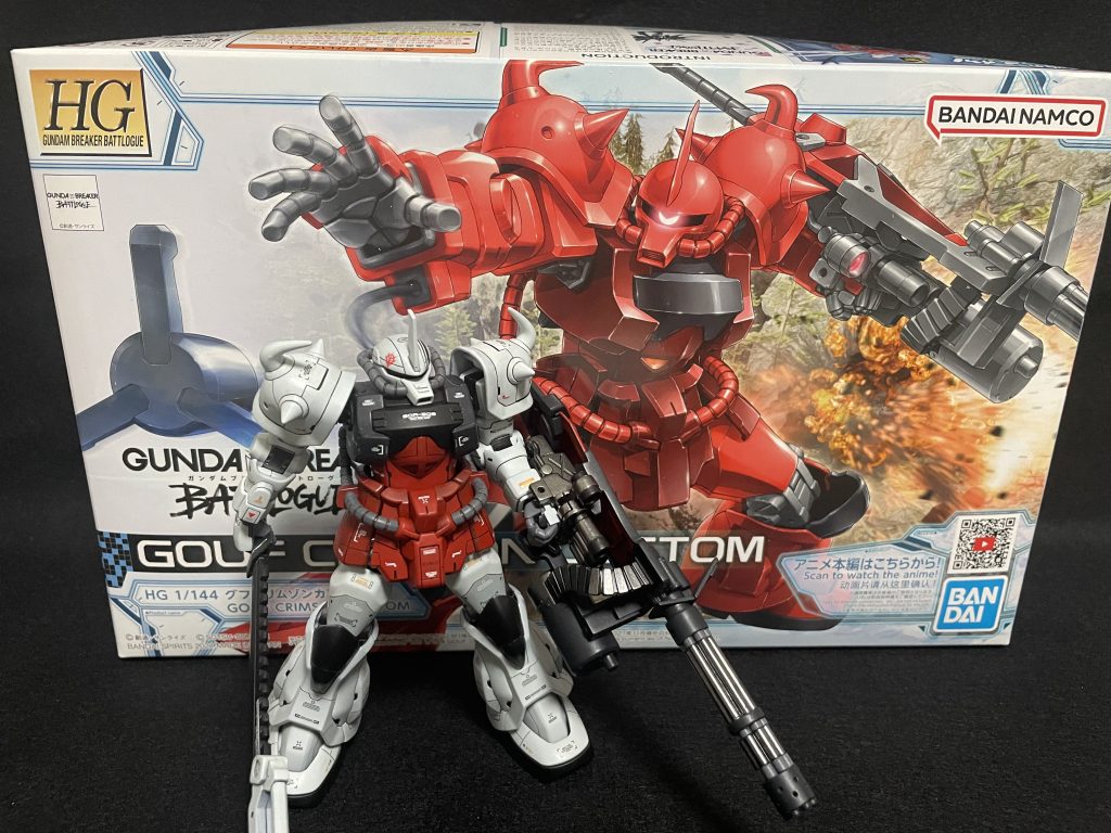 どんな色柄で仕上げようか迷いましたが、購入出来たのがグフクリムゾンカスタムでしたので、名残を残してボディとシールドはレッドに決めました。