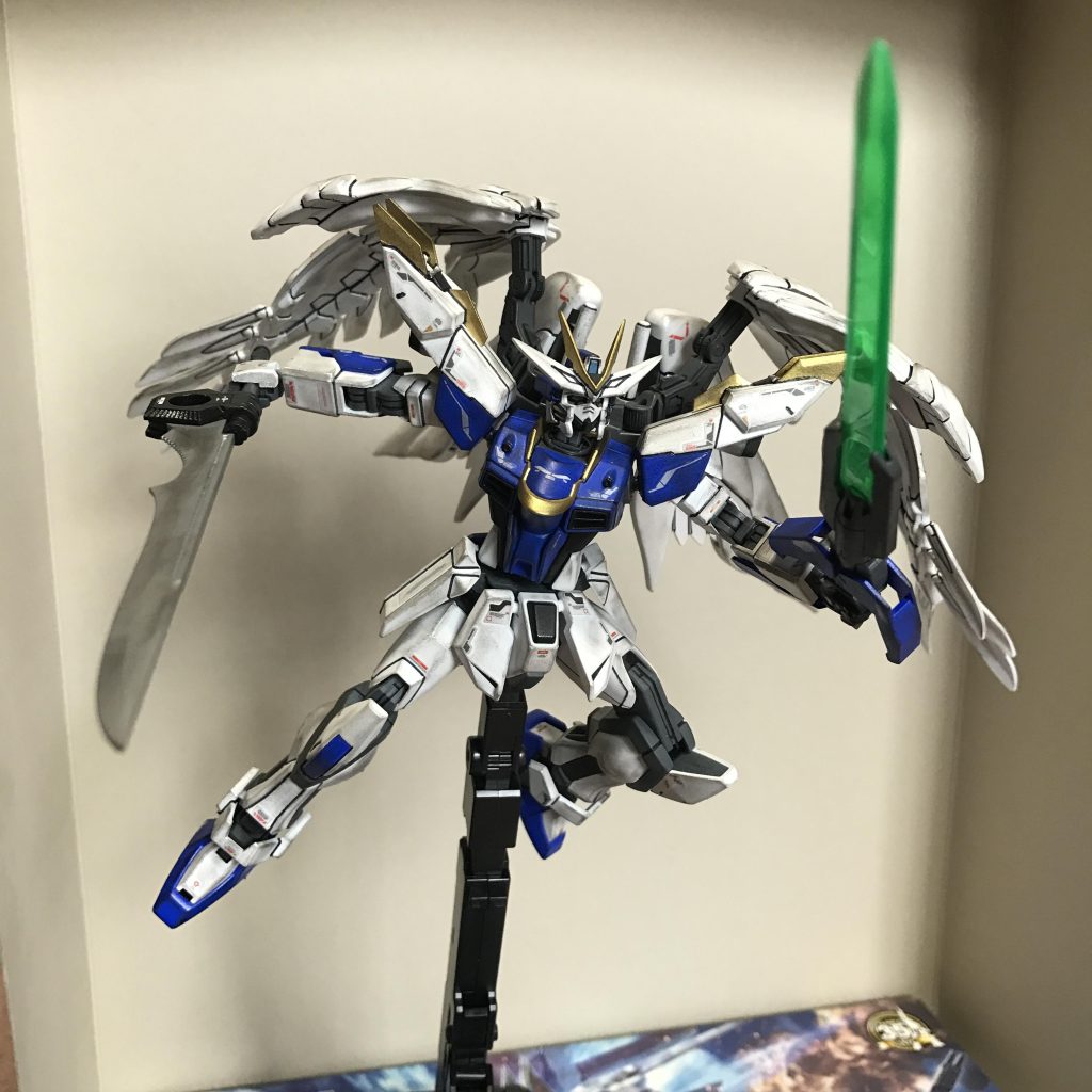 こちらは見ての通り接近戦重視設定。こちらもホビー雑誌付録のグランドスラムとダブルオークアンタのGNソード5。この頃は定価でいろんなキット買い易く良い時代でした〜ww