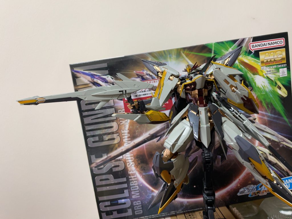 可動域の絡みで難しいけど頑張ってSEED撃ち！