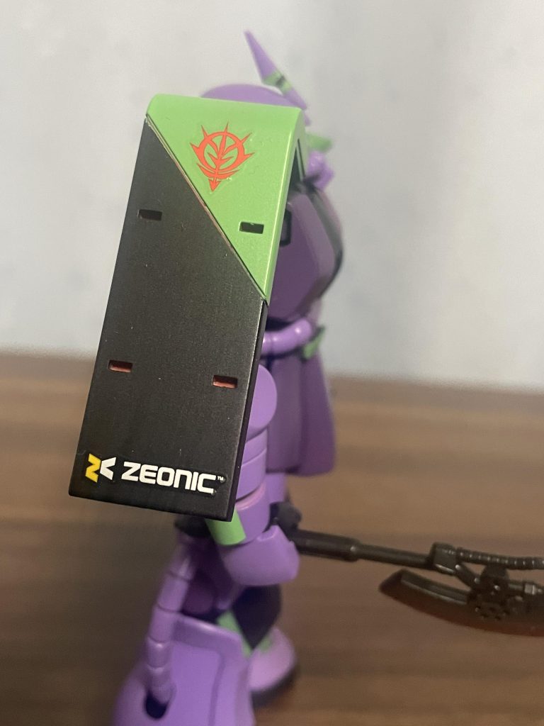 ザク2  オリジナルカラーver–3枚目/制作者：マモハン