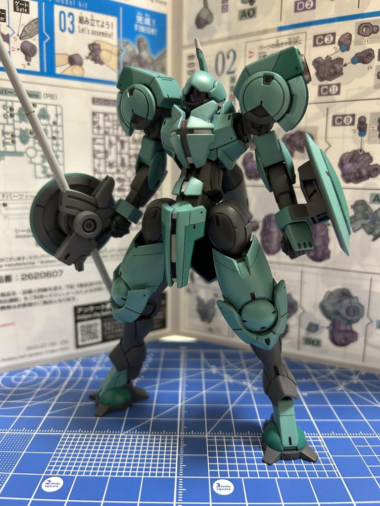 更に外装は塗り分けで情報量を稼ぎました。緑1:ストーングリーン緑2:ストーングリーン+ターコイズグリーン灰色:NASKAメカサフヘヴィ&スーパーへヴィ