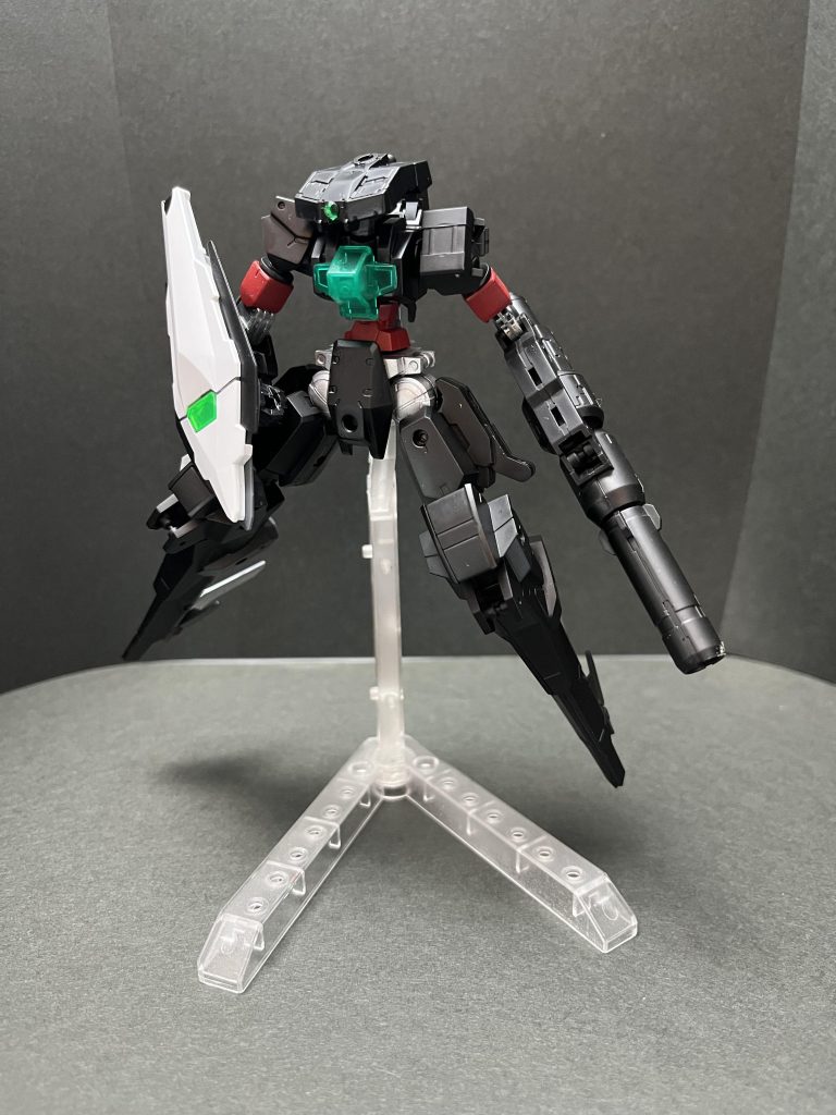 GNガーダーその昔、Gジェ…とある拠点防衛用に配備されていた迎撃システムを参考にして作られたMS自律稼働する他、覚醒値が高ければGビットのように遠隔操作も可能Gジェネ知らん人が困る説明文(´・ω・｀)！