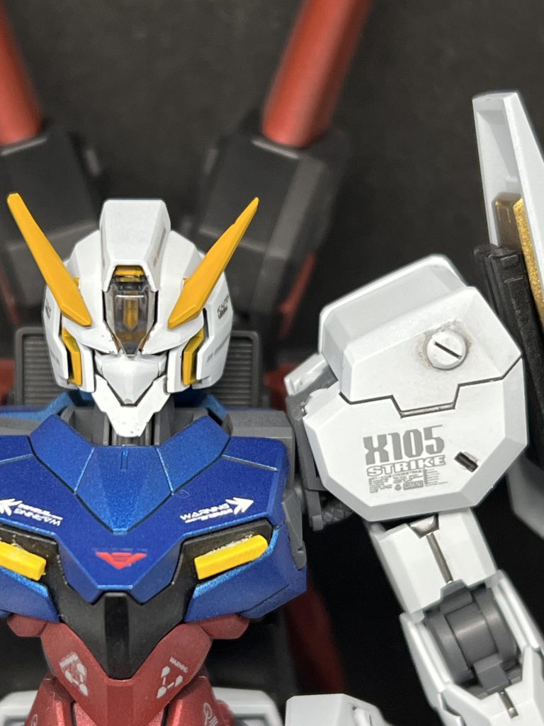 SEED系のデカール入手の為にガンプラ作成のムック本を購入いたしました(°▽°)