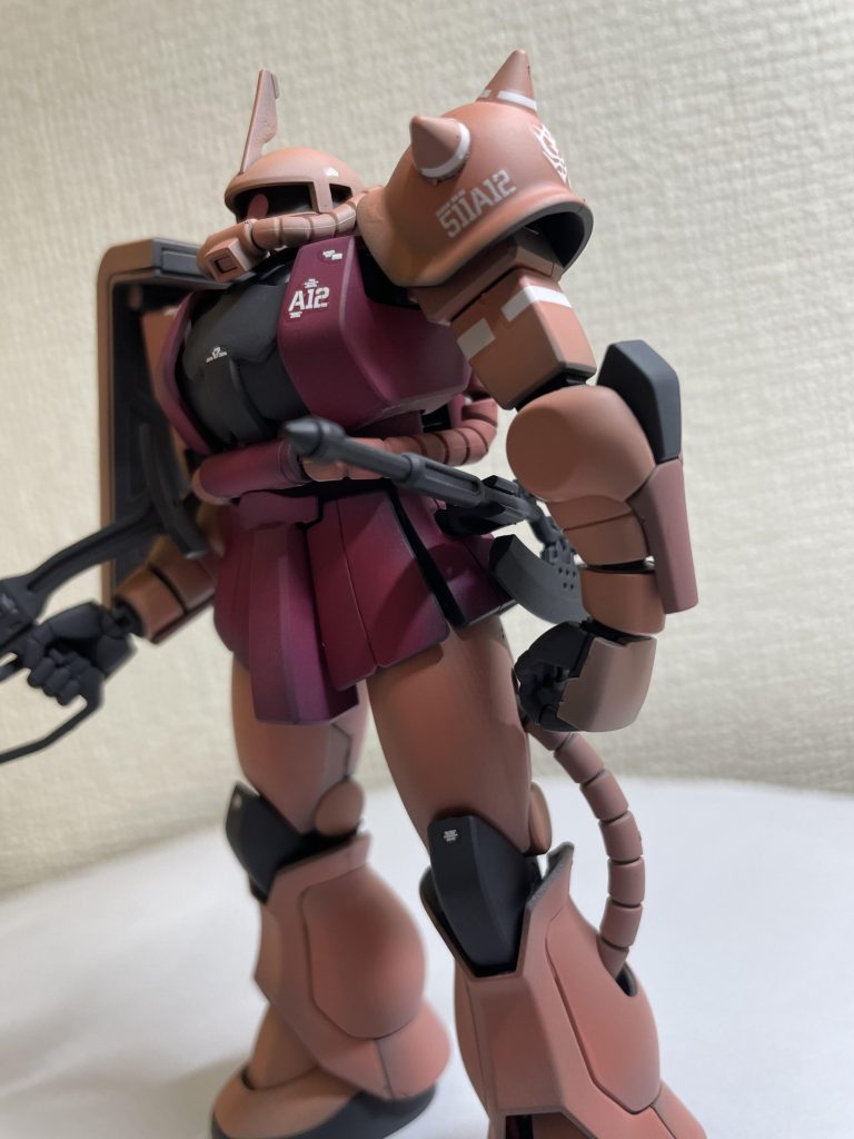 HG シャア専用ザクII–2枚目/制作者：工房たなか