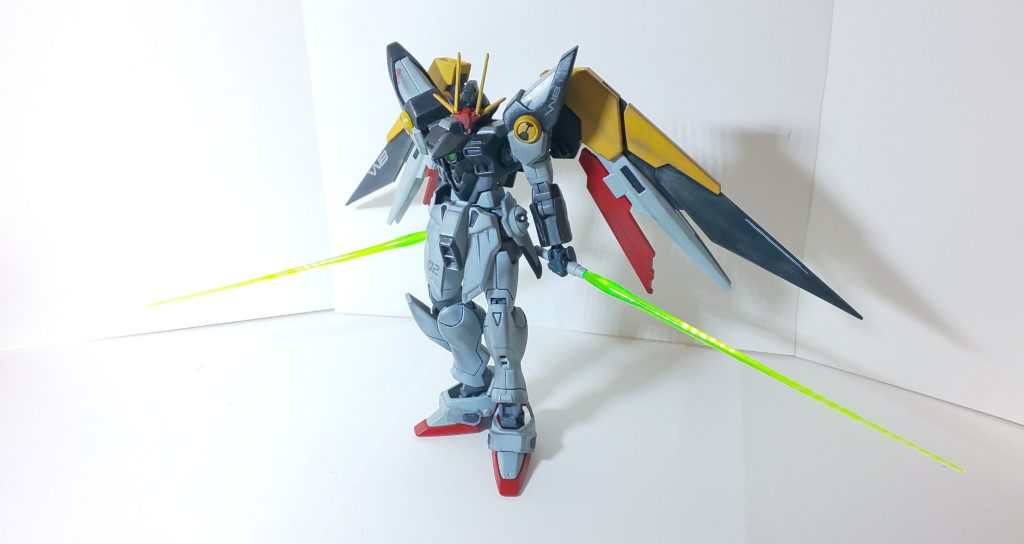 武装バスターライフル改ビームサーベル×5特殊機能 ウイングブレイクシステム(WBS)