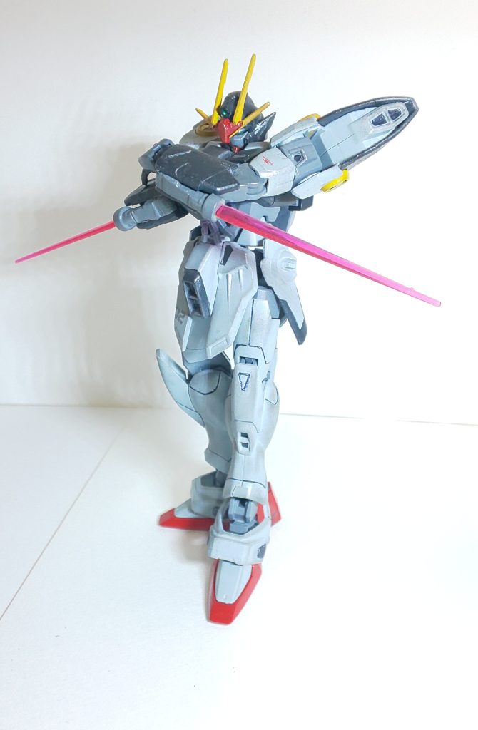 シュピーゲルカラーにしようとして同じようなポージングとらせてみました。