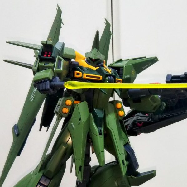 AMX-107 バウ（量産型）