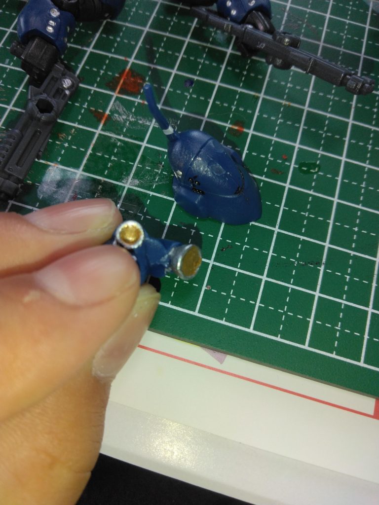 バーニア塗って、