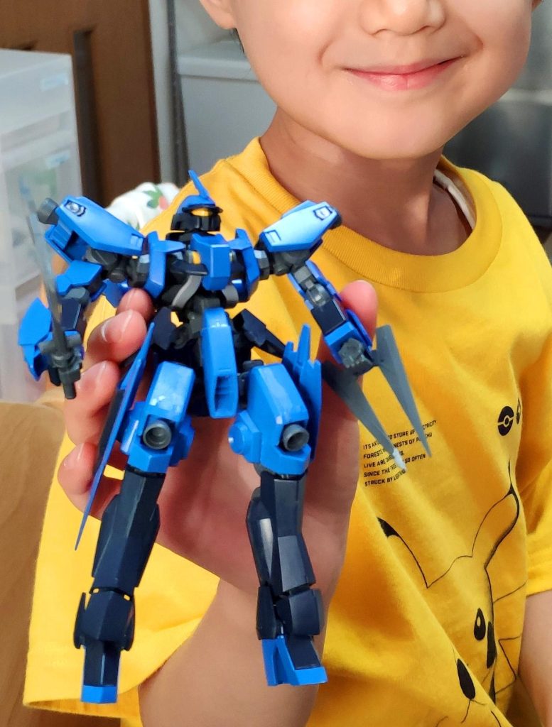 あっという間に完成させてご満悦なはるまきさん。