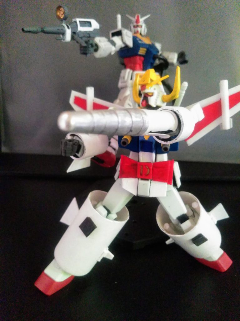 自分が晒した「三銃士」の中では最も知名度が高いと考えます😁              「ググって」みれば色々ヒット致します😊(無責任)                     特に「You Tube」に在る「PV」作品はワクテカ(0゚・∀・)wktkが凄まじいです😆🎵🎵