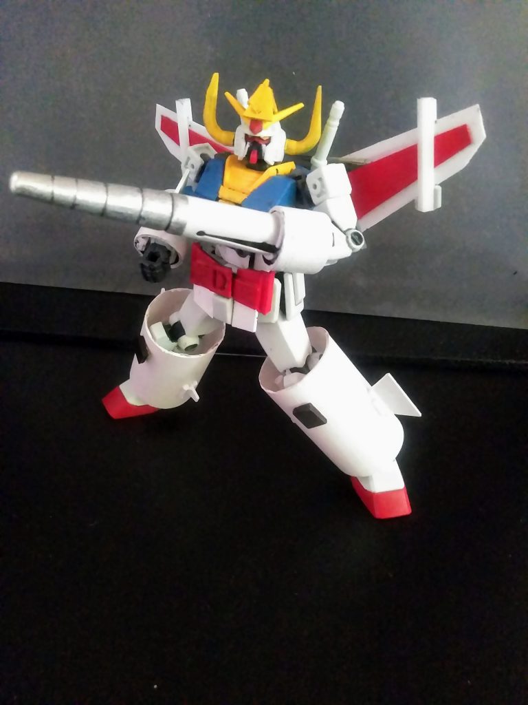 「どゆぅ事❓🤔」かと云うと            「アニメ ケロロ軍曹」内にて登場の際「コンプライアンスに配慮」して「微妙にデザインを弄り名前も弄った」となった結果、誕生したのです😲                      「パチモンに対して気を使い、更にパチモンにしてしまう!」アニメ製作者達の「愛💗」を感じて仕舞います👏👏👏