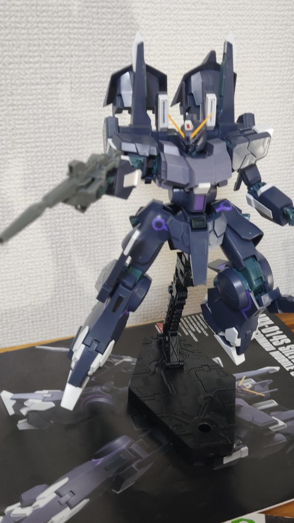 ユニコーン風射撃ポーズ