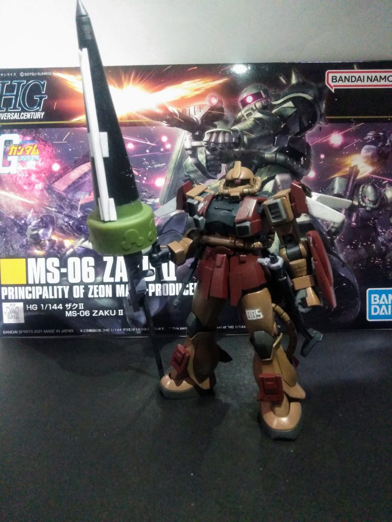 【チベ級宇宙重巡洋艦《ソラハ》】にて艦隊指揮を取る『ヒロイ・ナオ・オキイナ中将(妄想艦隊司令)』　　　　　　　　　　　　　　　その配下『ルッキールー中隊』と同じく部隊配置されている『スクランブル中隊』に　　　　｢オリー・ブオ・イル少尉(妄想 仕事の出来る女性上司系(ポパ曹長を溺愛中) 戦士｣は所属します。以前製作の｢リバイブ ザク Ⅱ ｣を〔Rebuild〕しました😋