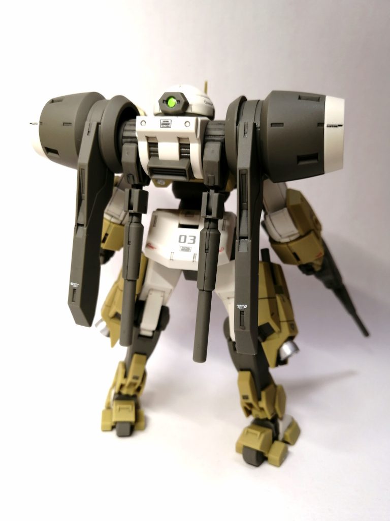 リアビュー。バオリパックの存在感がすごいですね。