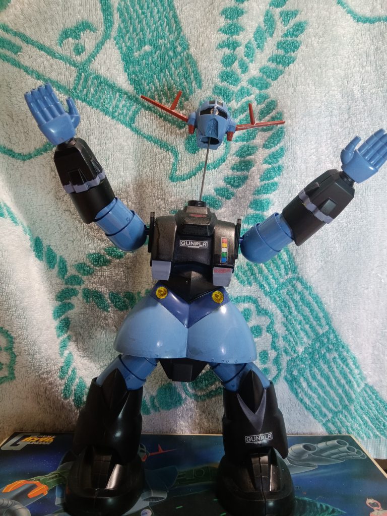 旧キットの関節構造はいろいろ無茶です