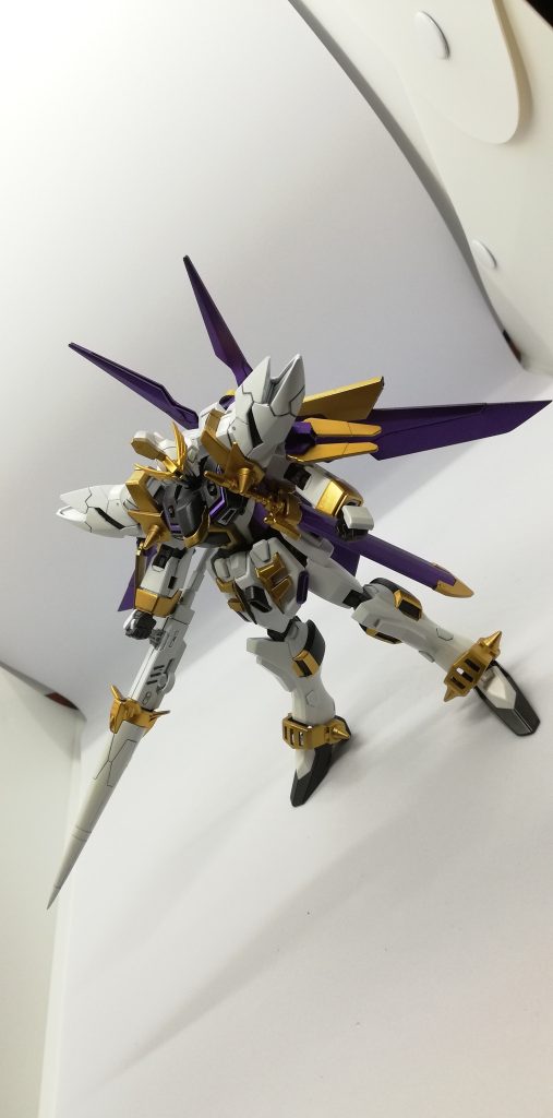 昔に制作した改造ガンプラ第2弾  ジャスティスロードナイト–4枚目/制作者：リチウムイオン