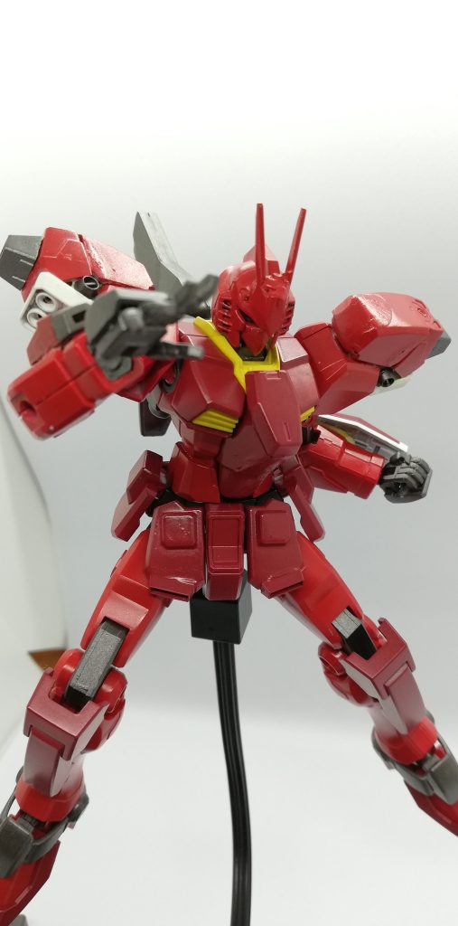 昔に制作した改造ガンプラ第16弾レッドウォーリアSR–5枚目/制作者：リチウムイオン