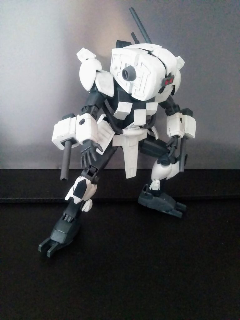 『ターミネーター』宜しく😃✌️           不死身の戦闘機械としての演出がまた心を踊らせてくれました😆💖正に「シュワちゃん主演のターミネーター」ばりの戦闘シーン😍💞 もぅ、子供心に「ブっ刺さり」ました😤