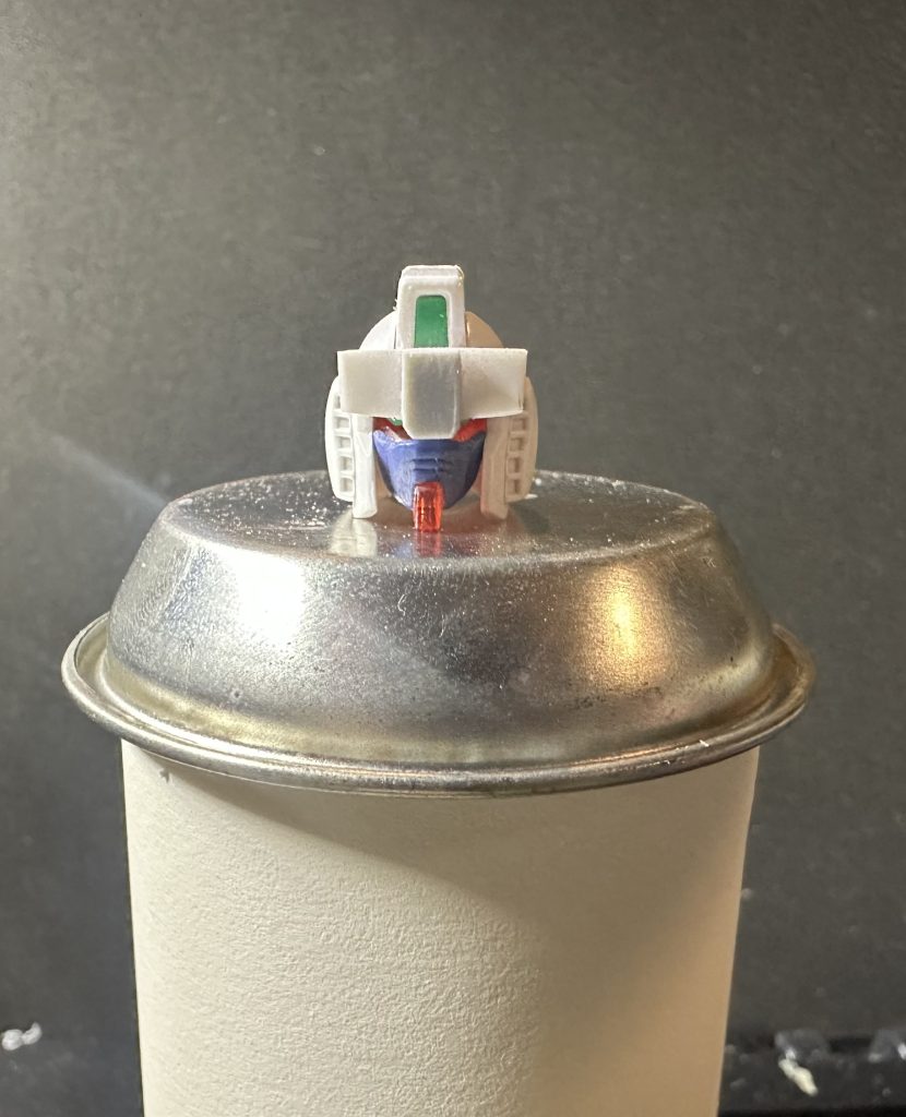 ここから制作過程です。EGガンダムがベースであることがまだ分かりますね。悪戦苦闘具合をご覧下さいw