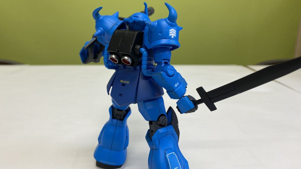 バーニアはガンダムマーカーを使用しました。