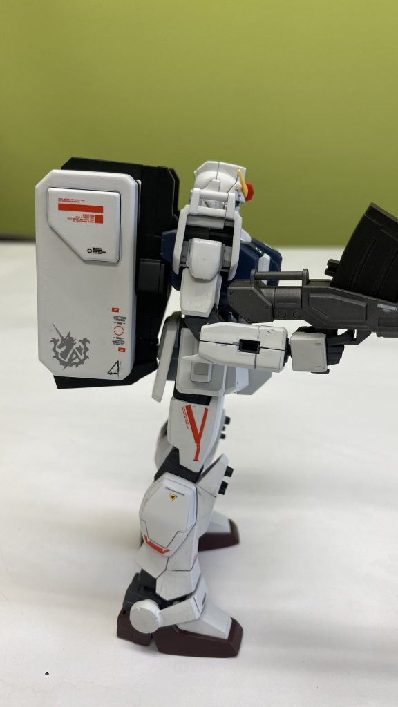 デカール貼りとスジ掘り