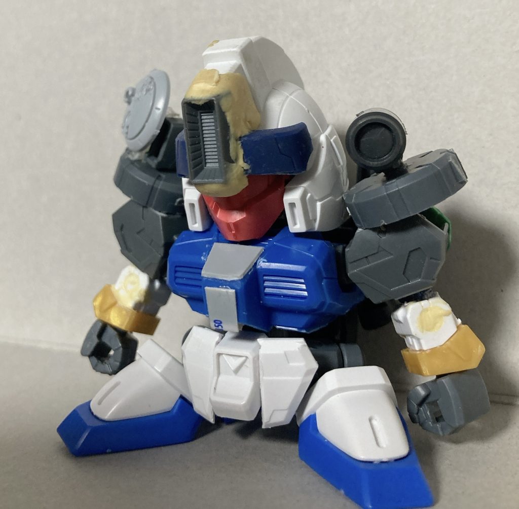 パテを盛り形状変更